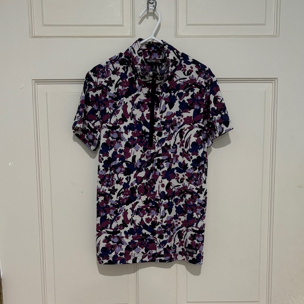 Kerrits Kids Ice Fill Short Sleeve in purple floral pattern size small